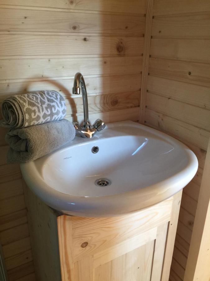 Roulottes Du Chalet Des Pins Rougeou エクステリア 写真